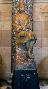 Photographie de la statue de Rosa Parks dans le National Statuary Hall Collection.