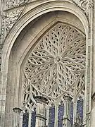 Rose quadrangulaire du portail