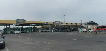 Le poste frontière.