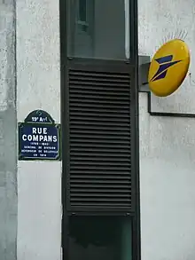 Plaque de rue de la rue Compans.