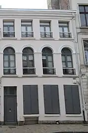 N° 13 immeuble années 1800