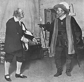 :Enrique Borrás (es) (Pedro Crespo, à gauche) et :Leovigildo Ruiz Tatay (es) (Don Lope, à droite) dans une mise en scène au Teatro Español de Madrid en 1909.