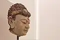 Une tête de Bouddha en argile, Xia Occidentaux, XIIe siècle.