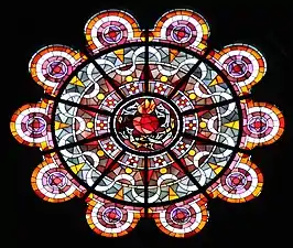 Vitrail avec le Sacré-Cœur de Jésus.