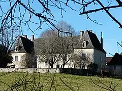 Le logis du château de la Cave.