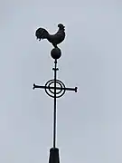 Le coq au sommet du clocher.