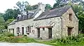 La maison éclusière de Kergoat en Saint-Hernin, transformée en « Maison du canal » (canal de Nantes à Brest).