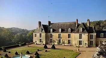 Le château d'Hodebert (Saint-Paterne-Racan)