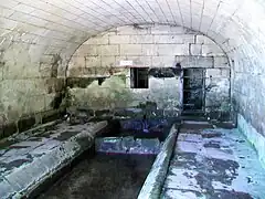 Intérieur du lavoir d'En-haut.