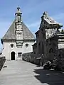 La chapelle du château v vue extérieure.