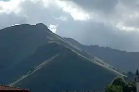 Saint-Étienne-de-Baïgorry, les crêtes d'Iparla.