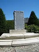 Monument aux morts pour la patrie.