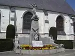 Le monument aux morts.