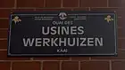 Plaque de rue « Quai des Usines ».
