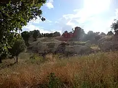 Vue extérieure de l'amphithéâtre.