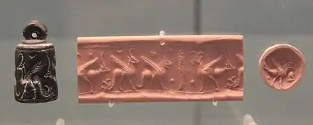 Sceau cylindre et cachet figurant des poissons et des monstres. VIIIe – VIIe siècle av. J.-C. British Museum.