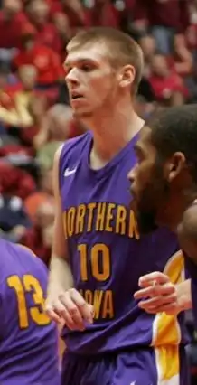 Image illustrative de l’article Seth Tuttle