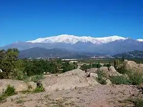 La sierra de Famatina depuis la ville