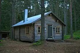 Un chalet pour passer la nuit dans le parc de Skuleskogen.