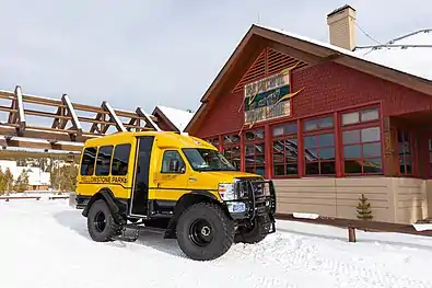 Sur pneus au même parc.