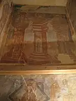 Piliers de saints stylites de la chapelle de la Sainte-Trinité.