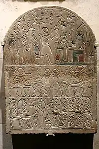 Stèle funéraire du chef des orfèvres Khonsou.