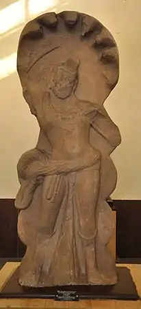 Statue de Naga, inscrite "An 40 de Huvishka".