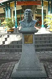 Statue de Nicolas Baudin au Waterfront, Port-Louis, Ile Maurice