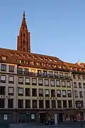 Immeuble place Gutenberg, siège de la Bibliothèque Pythagore.