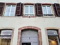 no 1 : grille à monogramme.