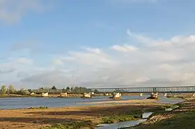 Image illustrative de l’article Viaduc de Sully-sur-Loire