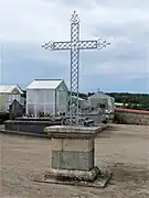 La croix principale du cimetière.