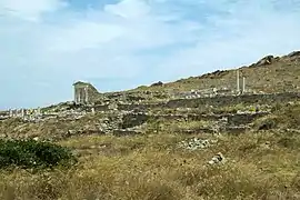 La terrasse des temples des dieux étrangers.
