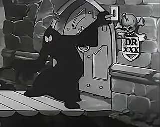 Dans le cartoon The Mad Doctor (1933), un chirurgien fou revêt un sinistre déguisement pour kidnapper Pluto lors d'une nuit orageuse, avant d'enfermer la pauvre bête au cœur de son château hanté.