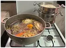 Cuisson et préparation du riz.