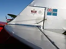 Le Civil Air Ensign sur l'empennage arrière d'un de Havilland Tiger Moth