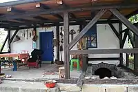 La « cour de tissage » de Rakari