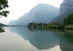 Le lac de Toblino de la rive nord.