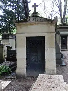 Tombe au cimetière du Père-Lachaise à Paris.