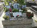 Tombe de Serge Gainsbourg et ses parents.