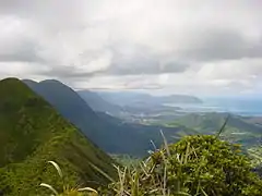 Vue en direction du nord-ouest depuis le sommet de la chaîne.