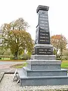 Le monument aux morts.