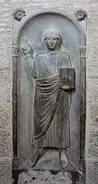 Homme avec un livre ouvert bénissant, Basilique Saint-Sernin.