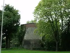 Jardins près de la tour de la Dodenne