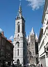 Le beffroi de Tournai et la cathédrale Notre-Dame.