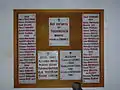 Plaquettes commémoratives dans l'église.