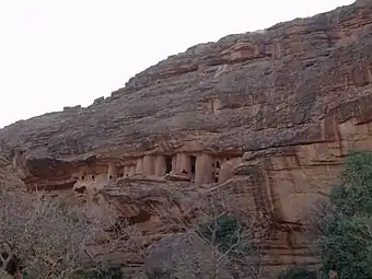 Maisons troglodytiques, Tellem de la falaise de Bandiagara, Mali.
