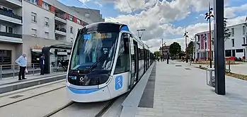 Un Citadis 405, à la station Orly - Gaston-Viens.