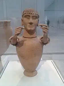 Canope de Chiusi,  (vers 550-500 av. J.-C.).