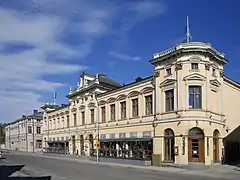 Rantakatu 4.